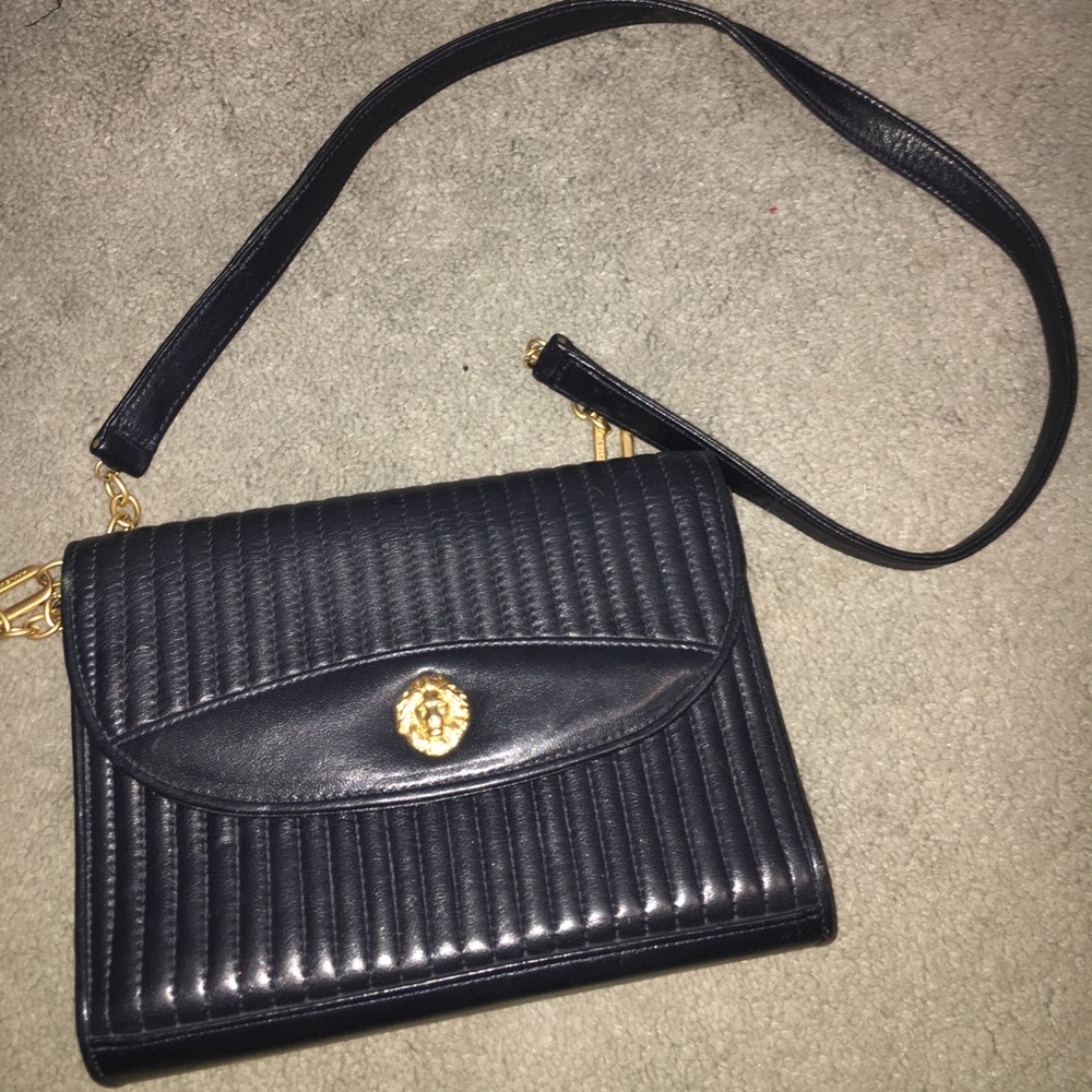 VINTAGE Anne Klein Handbag!